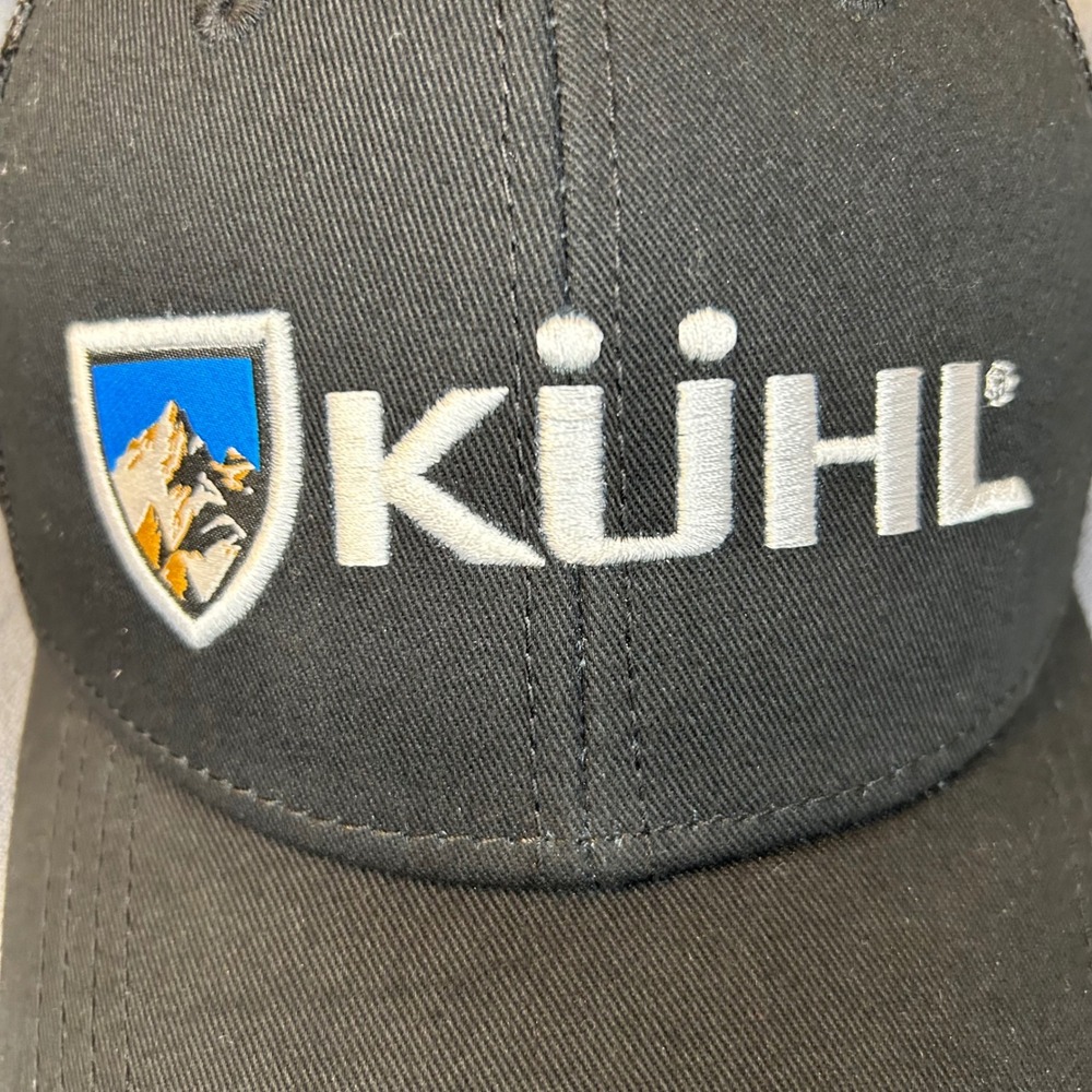 Kuhl Ikonic Black Mesh Snapback Trucker Hat Mens OSFA Mountain Logo Cap